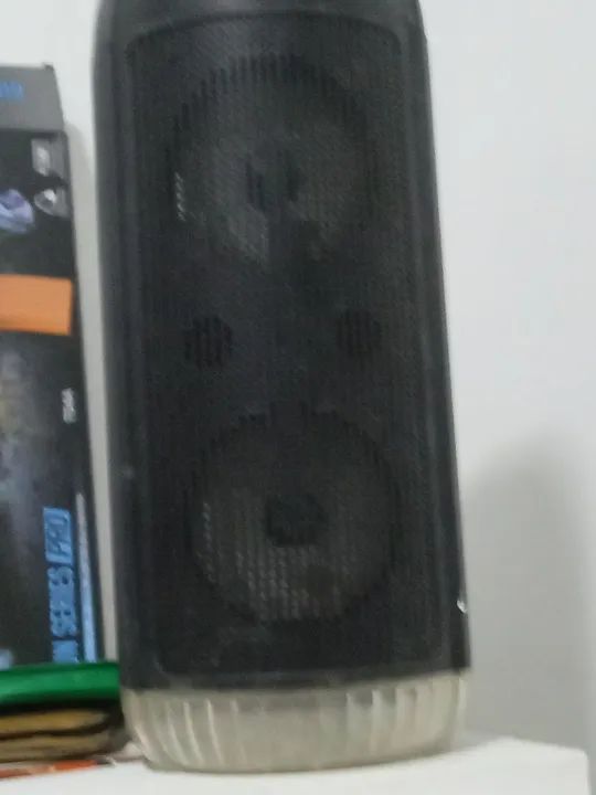 Caixa de Som Bluetooth com Iluminação LED - Foto 2