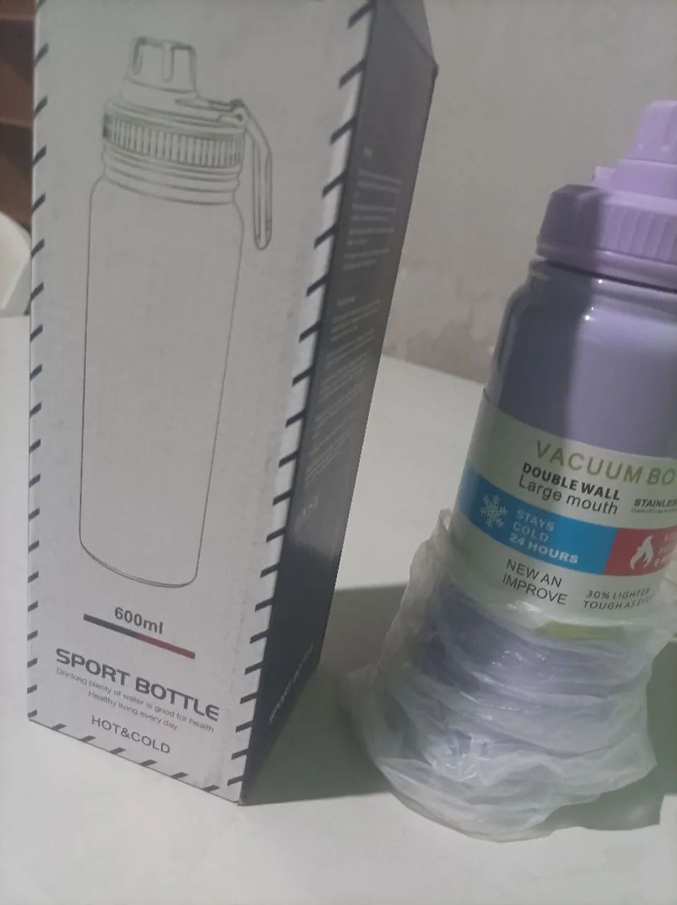 Garrafa Térmica de Aço Inoxidável - 600 ml - Foto 3