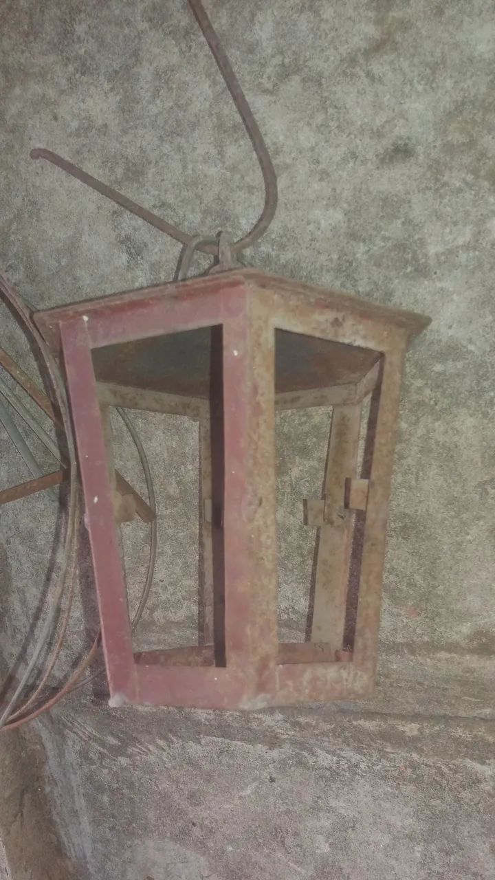 Luminárias de ferro antiga  - Foto 5