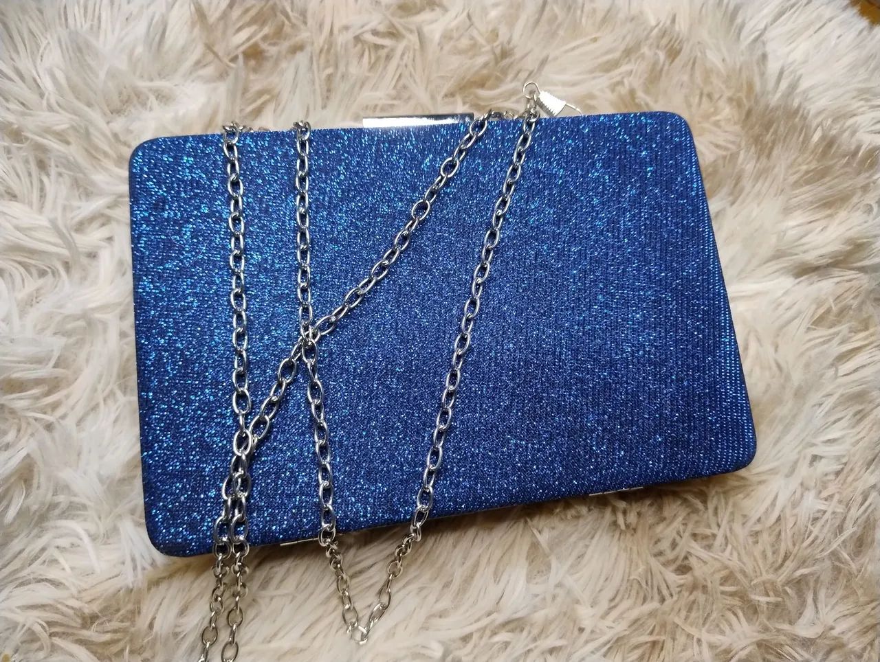Bolsa de mão azul com glitter - Foto 2