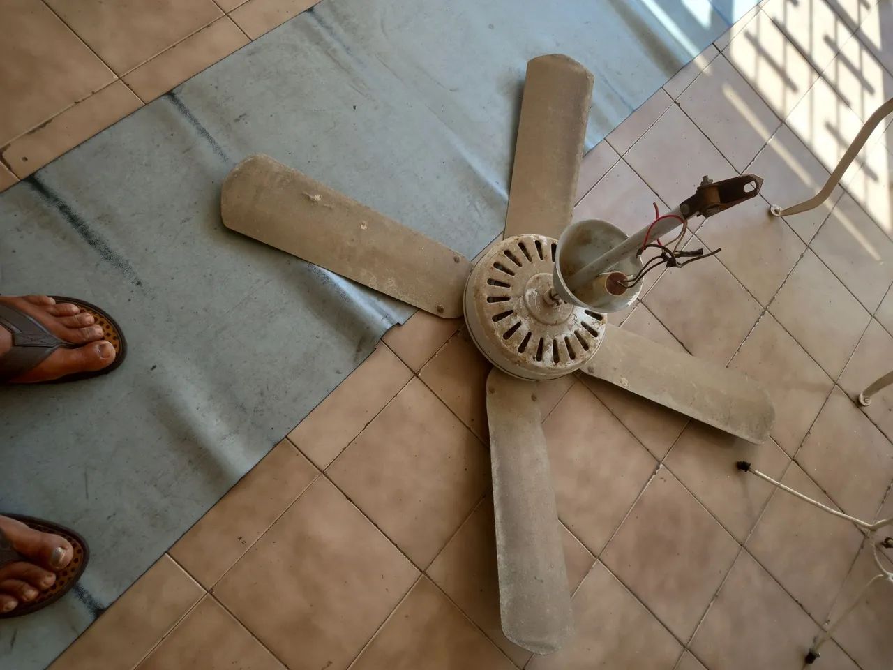 Ventilador de teto marca Cyclone - Foto 2