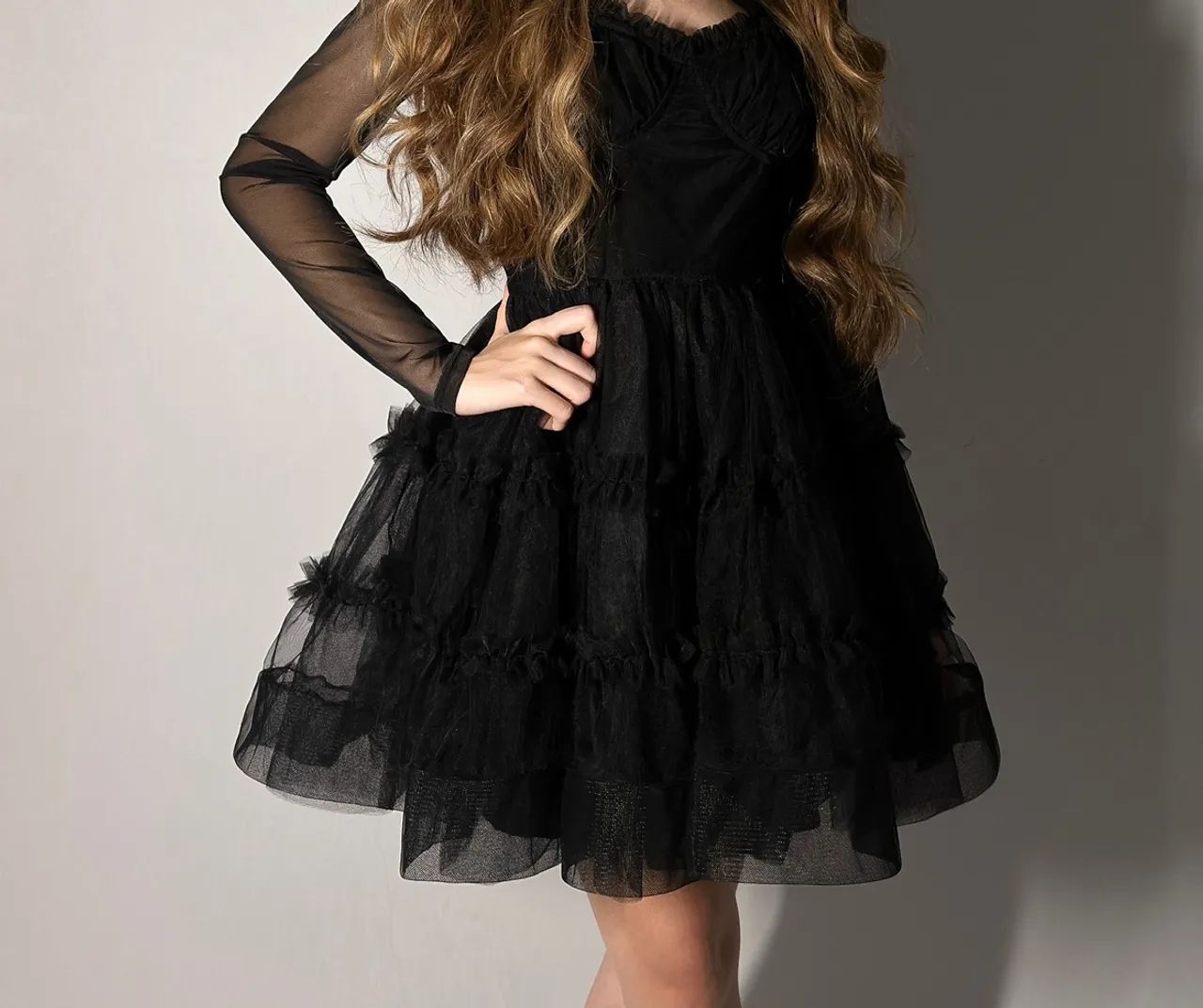 Vestido Preto Curto Rodado em Tule Vestido curto preto super