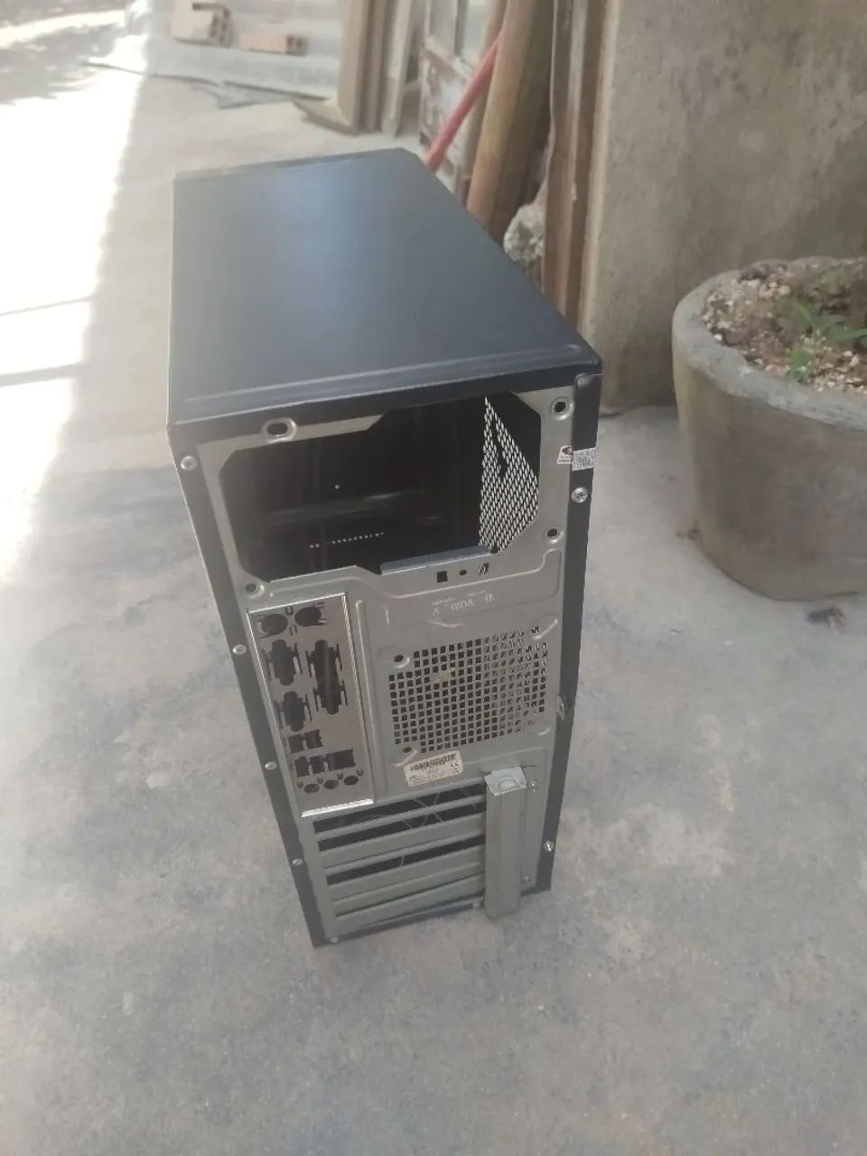 Gabinete PC - Foto 2