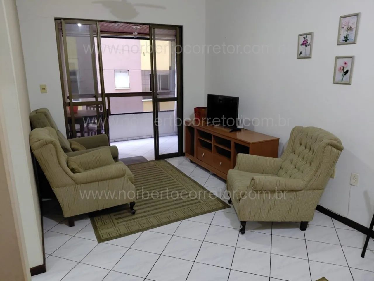 Apartamento 2 dormitórios mobiliado, Itapema SC - Foto 3