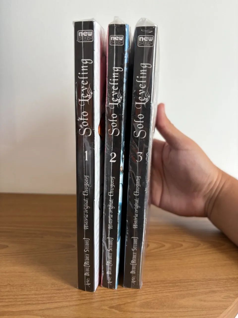 Solo Leveling Volumes 1, 2 e 3 - Foto 3