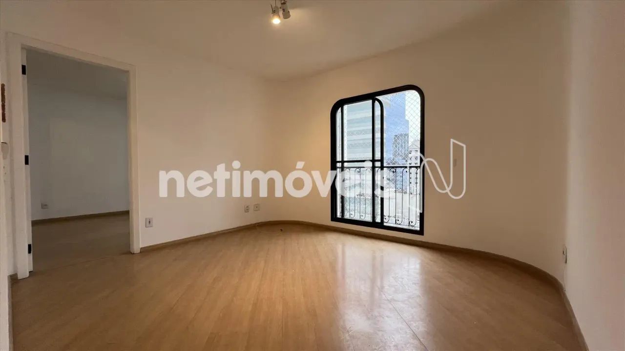 Apartamento 01 Dormitório no Edifício Puerto Montt (Rua Tabapuã, 133).