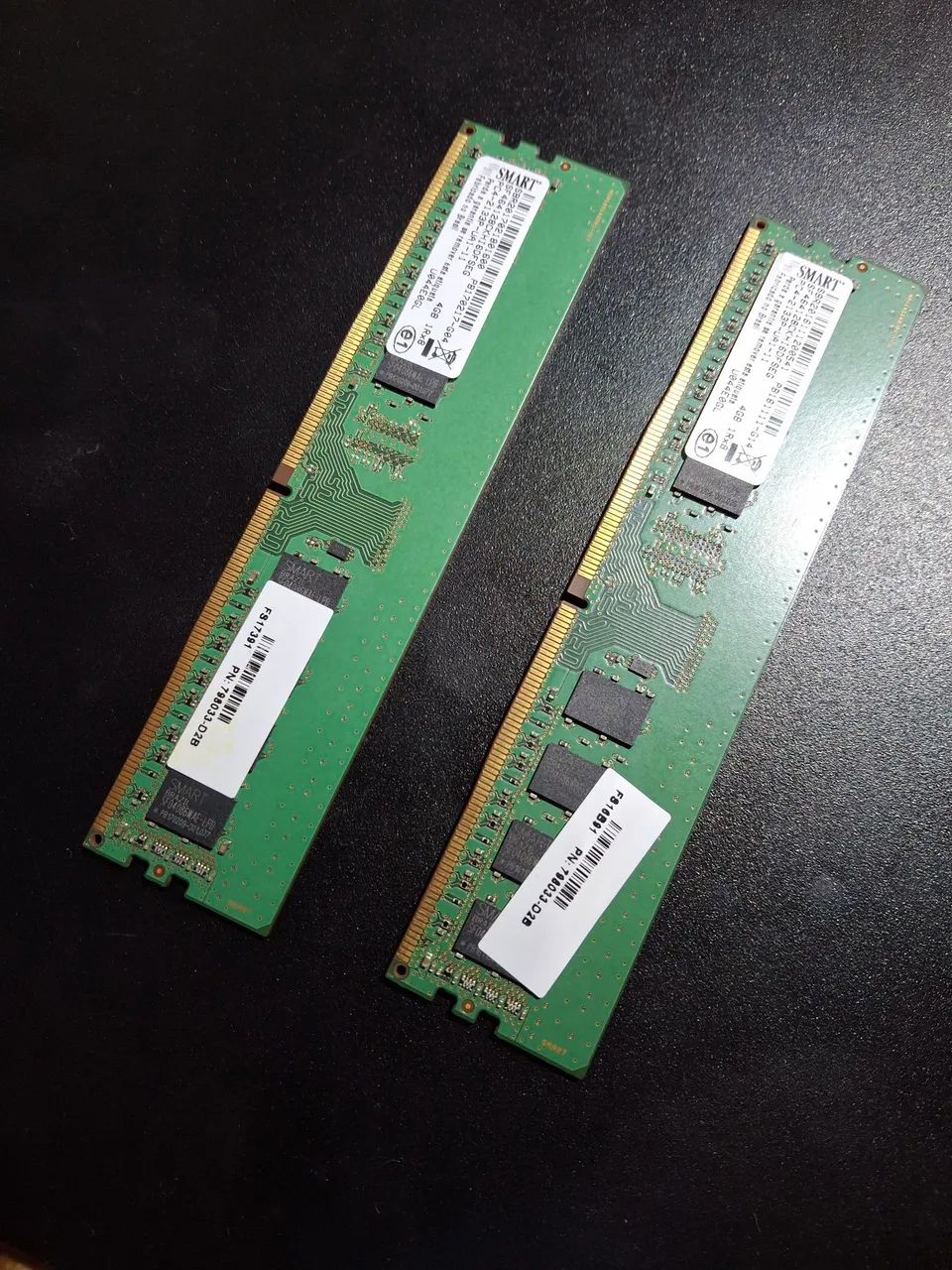 2x Memória Ram DDR4 4GB 2113MHZ