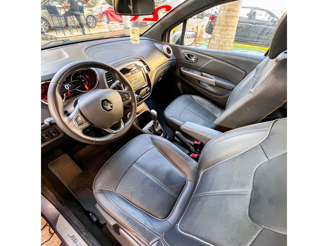 Renault Captur Bose 1.6 CVT 2021