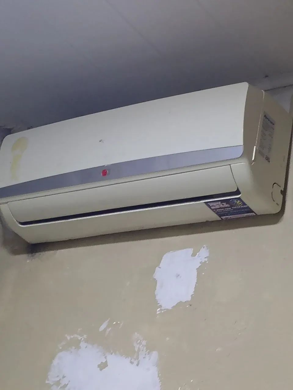 Ar condicionado 900btu