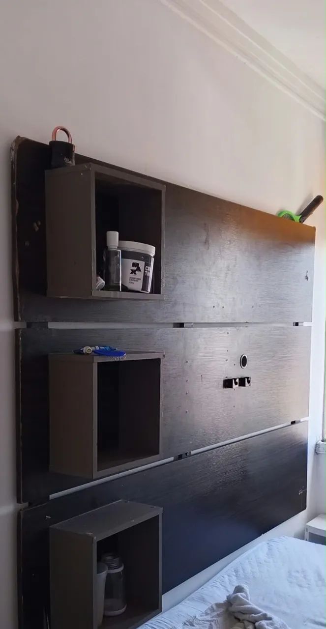 Painel de TV + Cabeceira com Nichos - Vendo Rápido - Foto 2