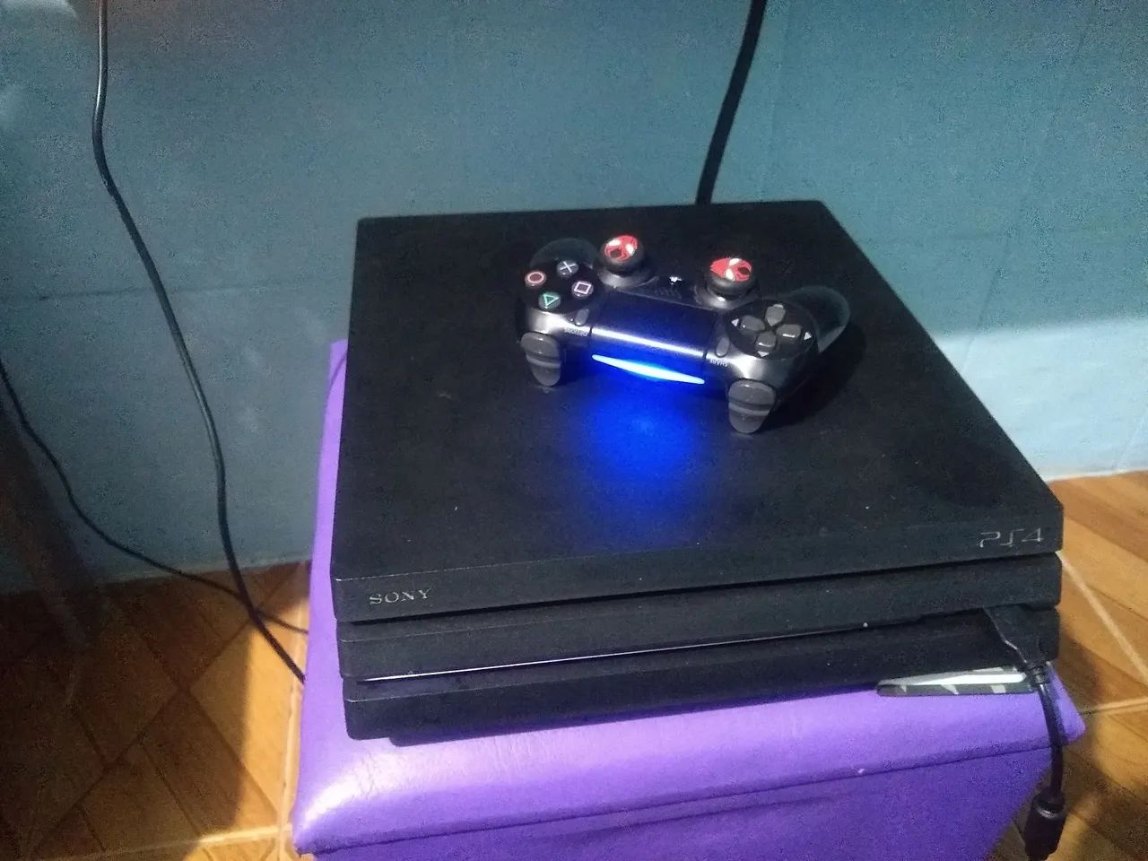 PS4 PRO 1tera 
