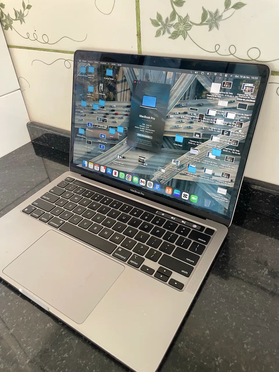 MacBook Pro 512 GB M1 - Touch Bar  - Foto 4