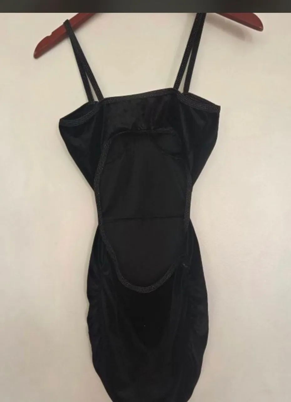Vestido Custo Veludo Preto - Foto 3