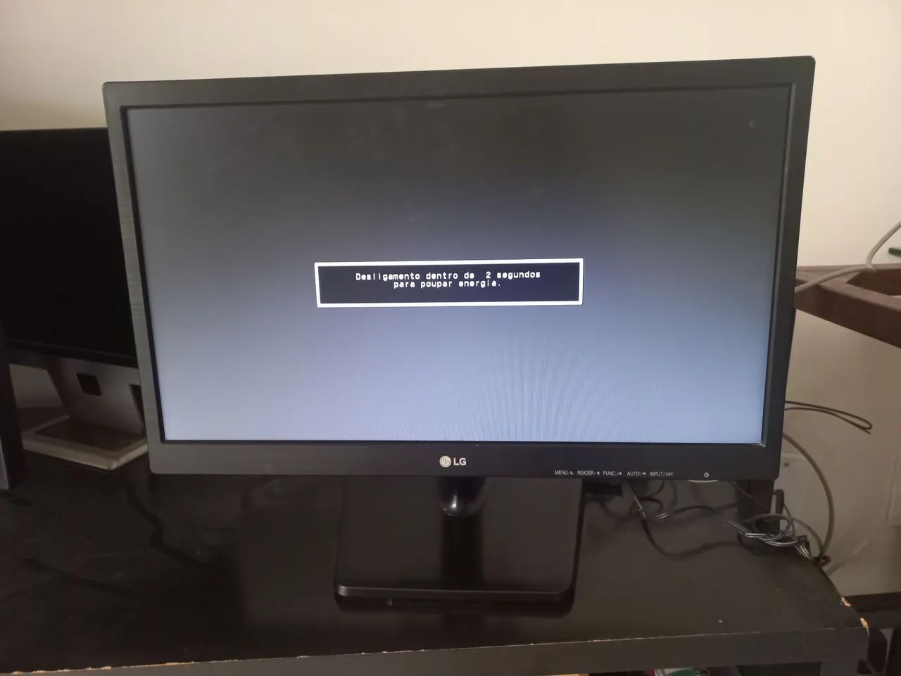 Monitor LG 19 polegadas - Foto 2