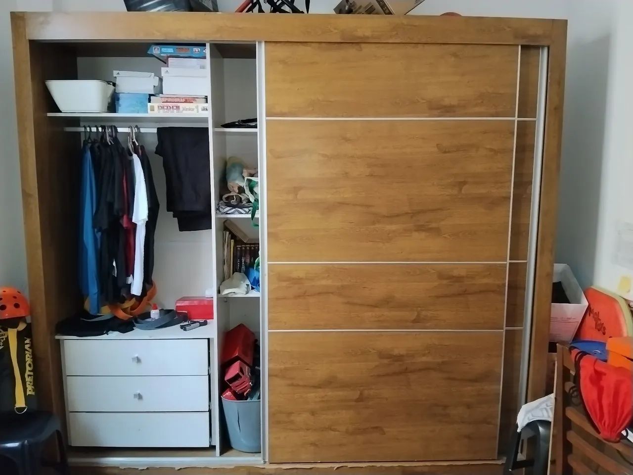 GUARDA ROUPA 