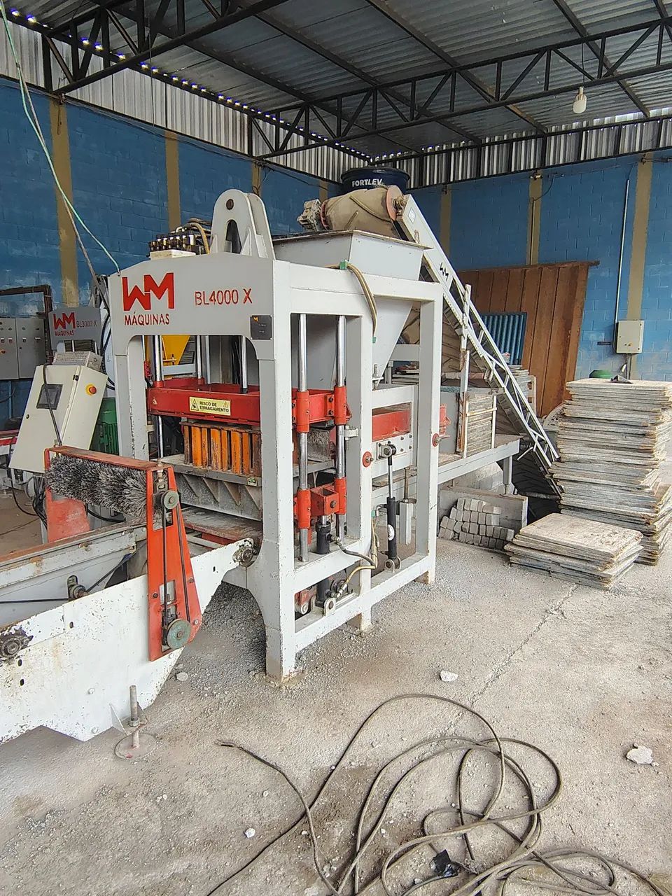 Maquinas industrial de blocos e canaletas.  - Foto 2