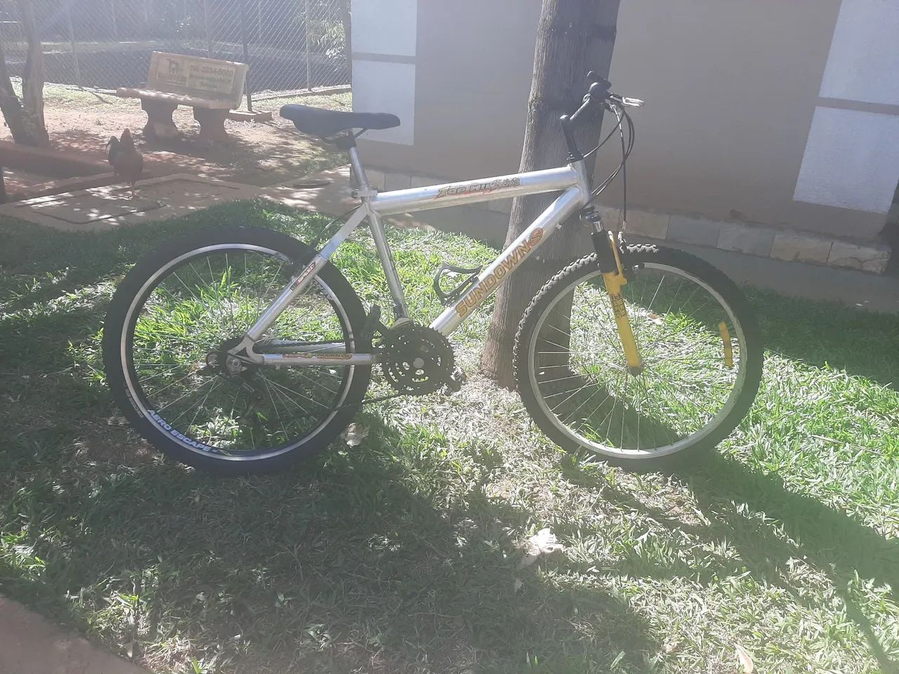 Bicicleta de alumínio aro 26  - Foto 3