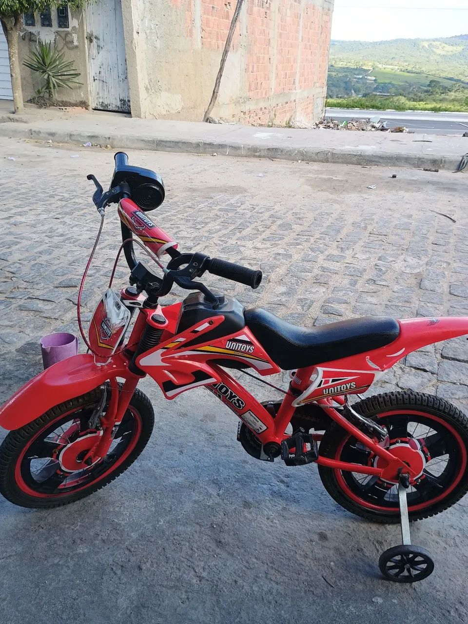  BICICLETA INFANTIL À VENDA 