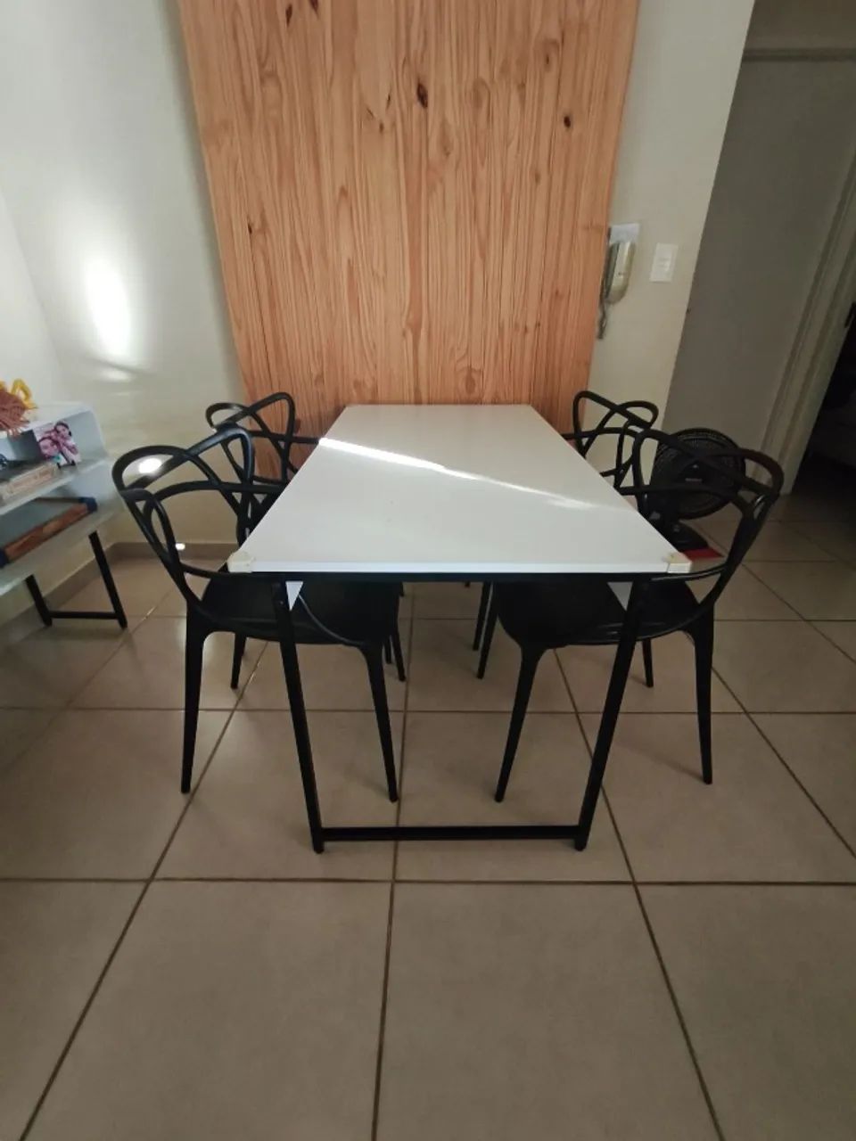 Mesa de jantar com 4 cadeiras  - Foto 2
