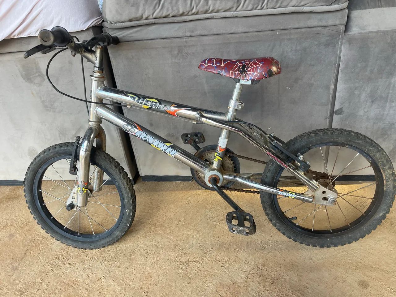 Bicicleta aro 16 bem conservada  - Foto 5