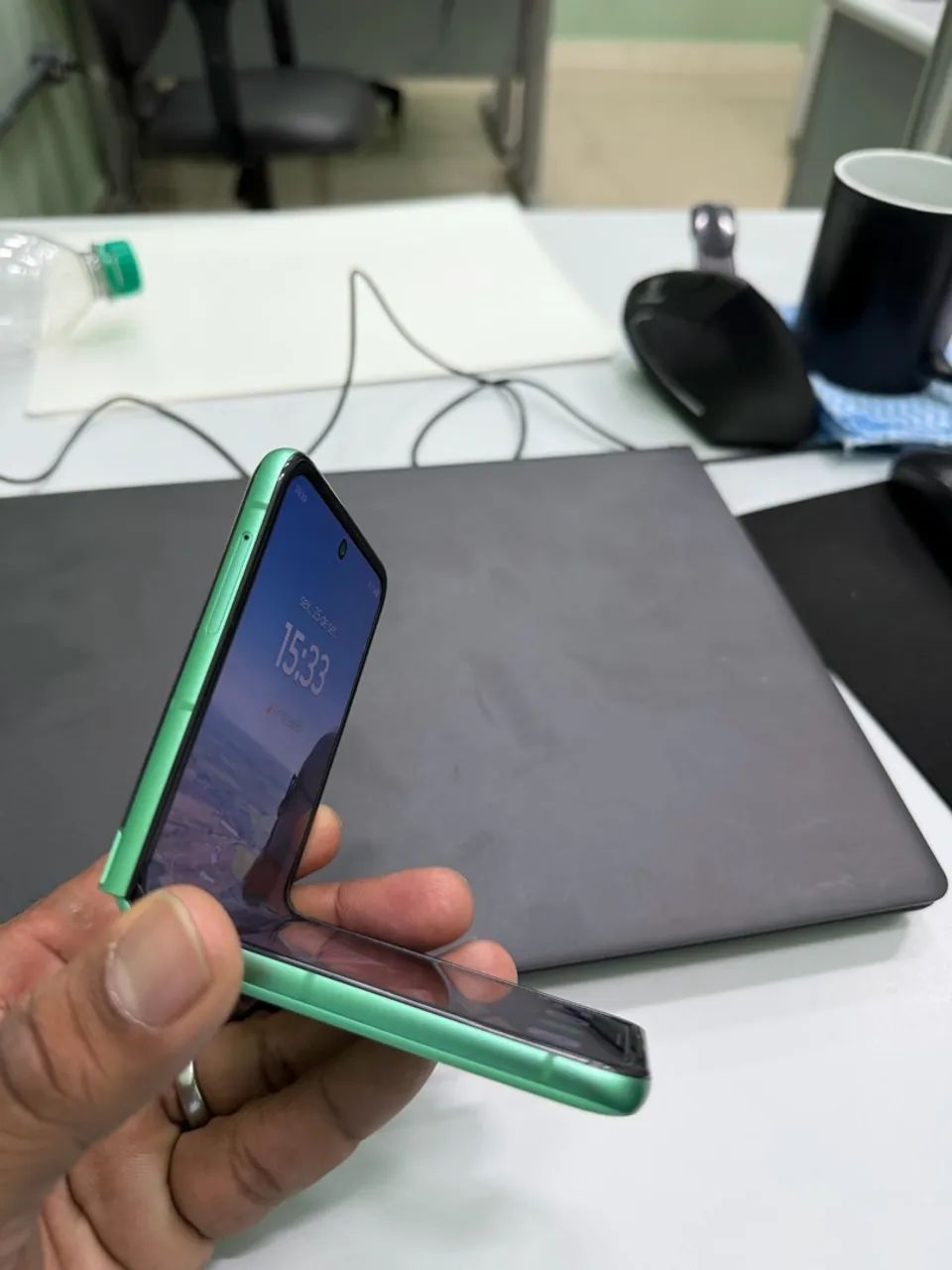 Motorola Razr 60 - Foto 4