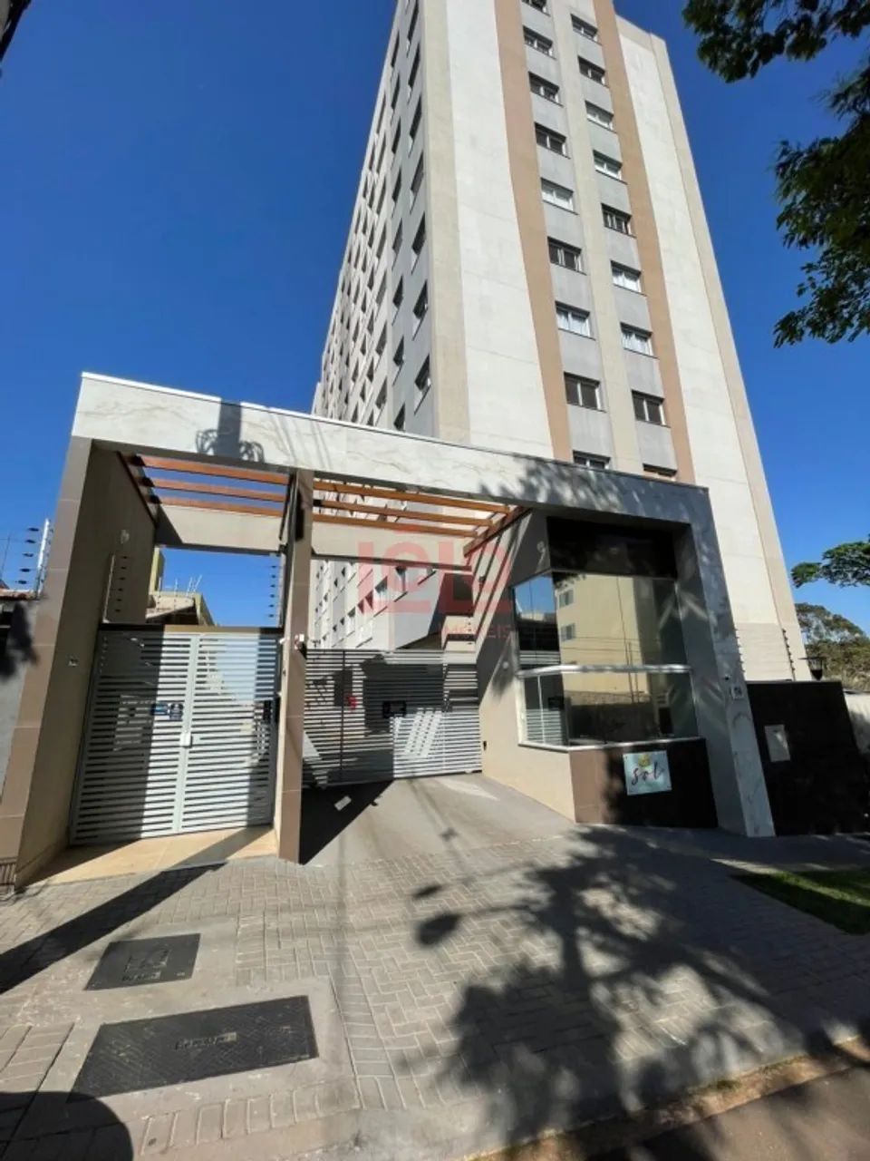 Apartamento mobiliado para alugar em Maringá próximo à Unicesumar, pronto para morar - Foto 3