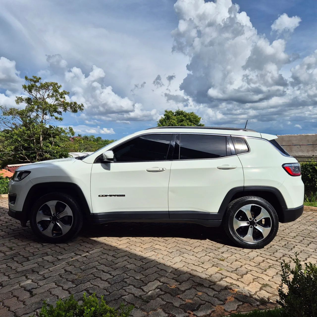 Jeep Compass Longitude 2.0 4X2 Flex 16V Aut. 2017 - Foto 3