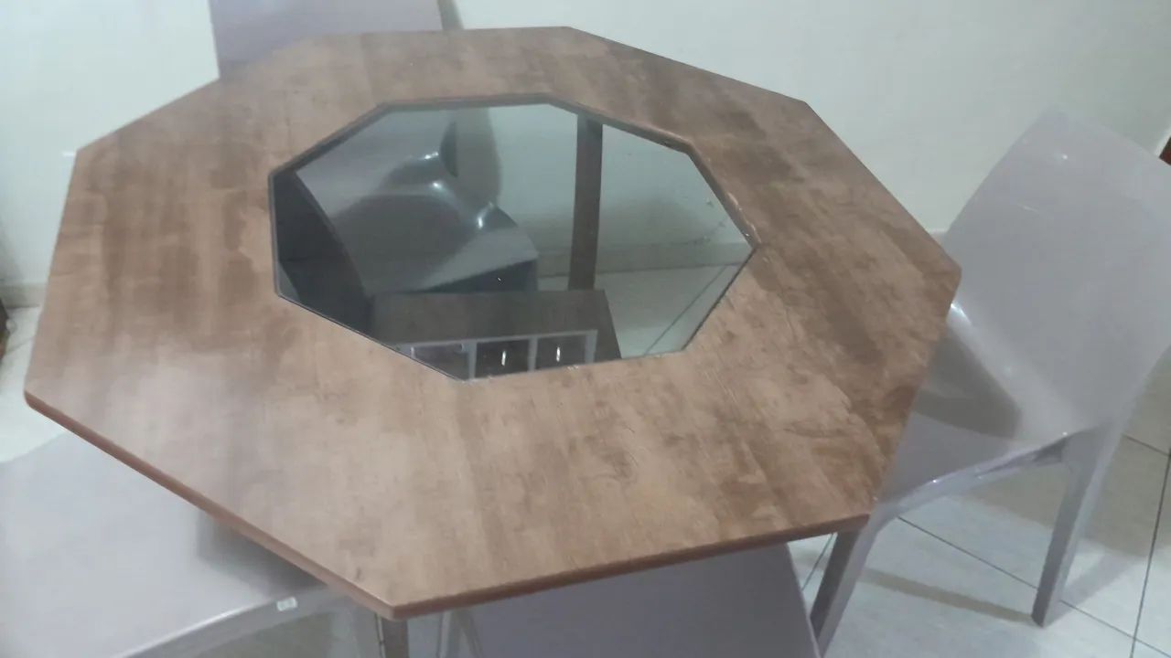 Mesa Octogonal em MDP com tampo de vidro  - Valor negociável 