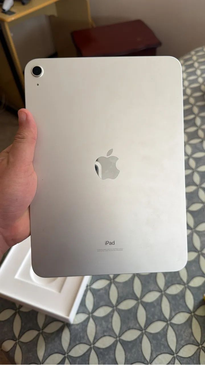 Ipad 10 com Caixa e Brindes