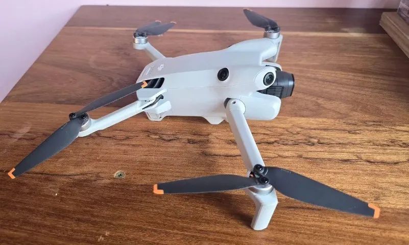 Drone Dji Mini 4 PRO - Controle RC2 com tela. - Foto 3