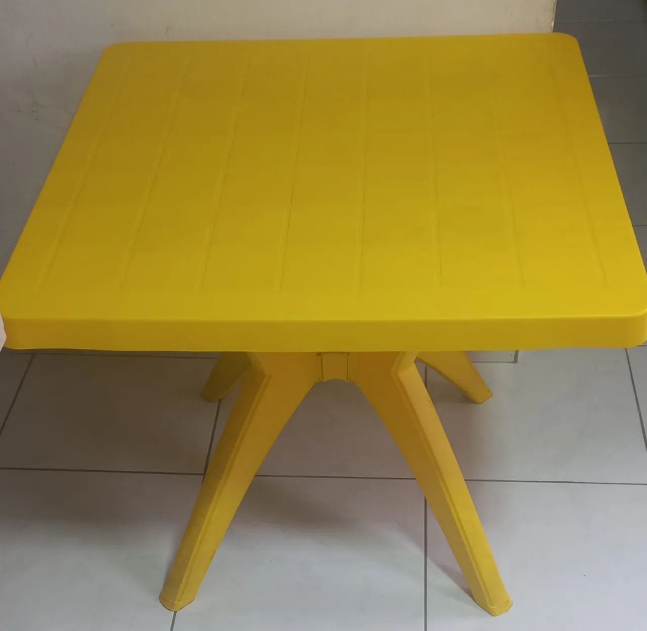 Mesa com 4 cadeiras. - Foto 3