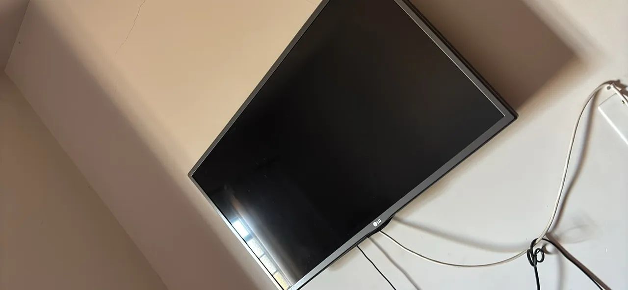 Tv LG smart 32 polegadas  - Foto 3