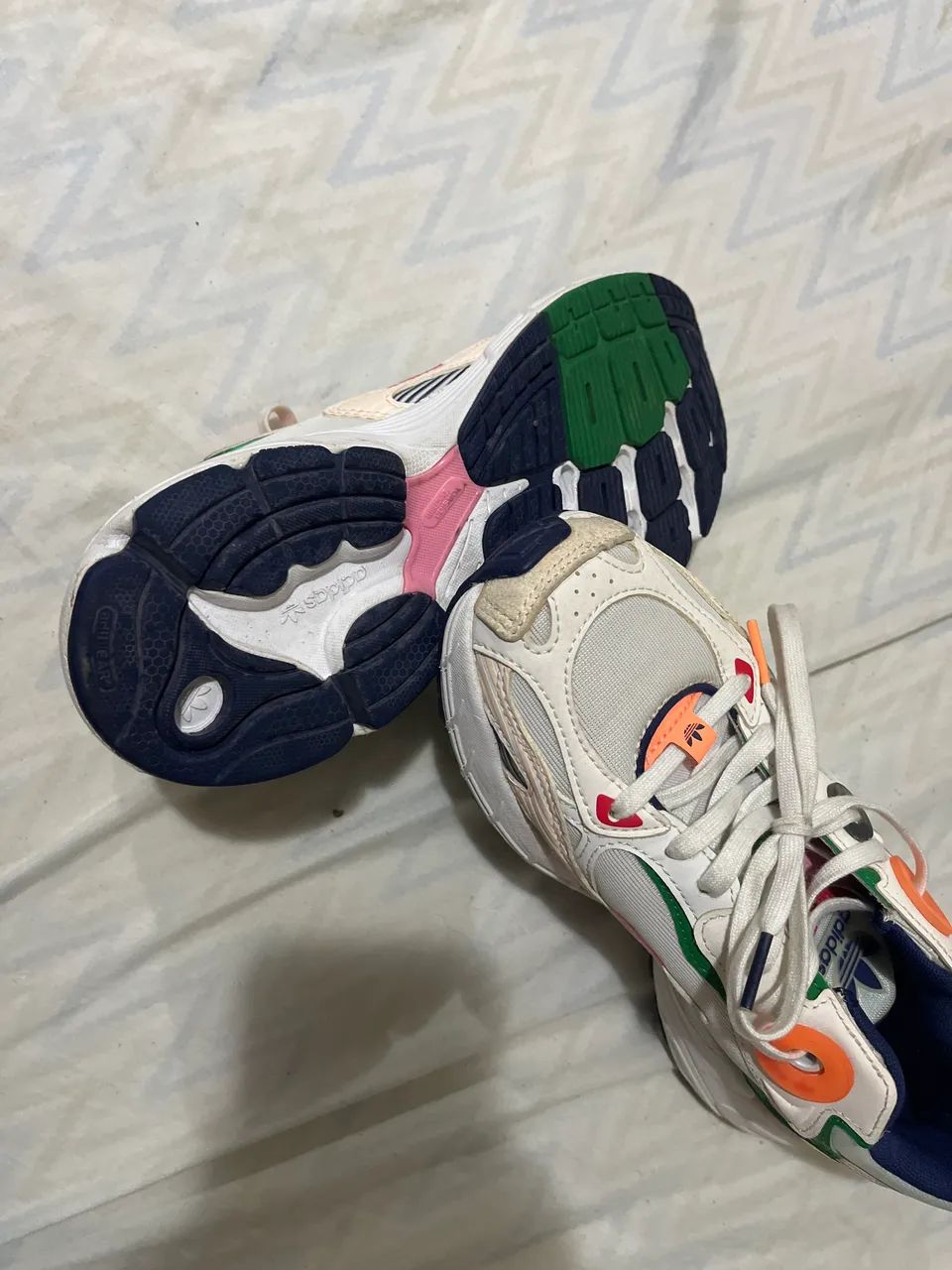 Tênis da adidas  - Foto 2