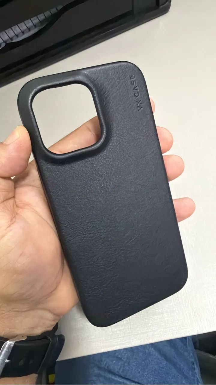 Capa MagSafe VX Case para iPhone 14 Pro Max - Couro Preta