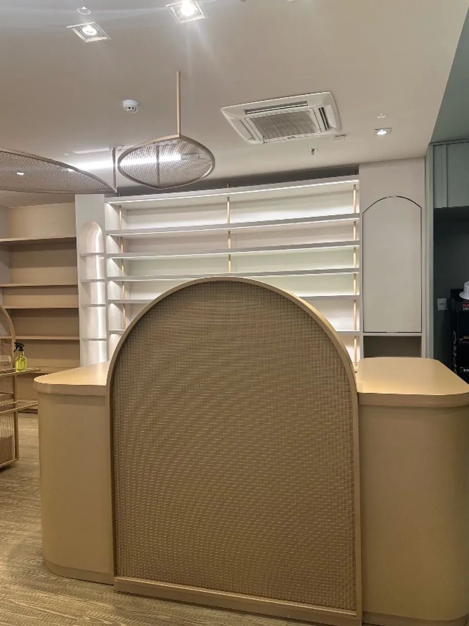 Caixa/balcão comercial 100% MDF  - Foto 3