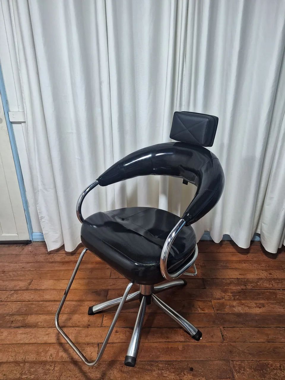 Poltrona para barbearia ou Salão de Beleza 