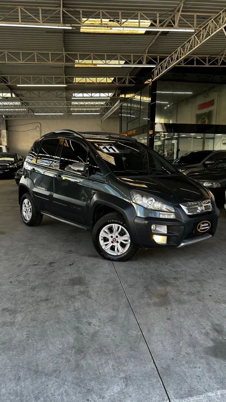 Fiat Idea Adv./ Adv.lock.dualogic 1.8 Flex 5P 2011 - Foto 3