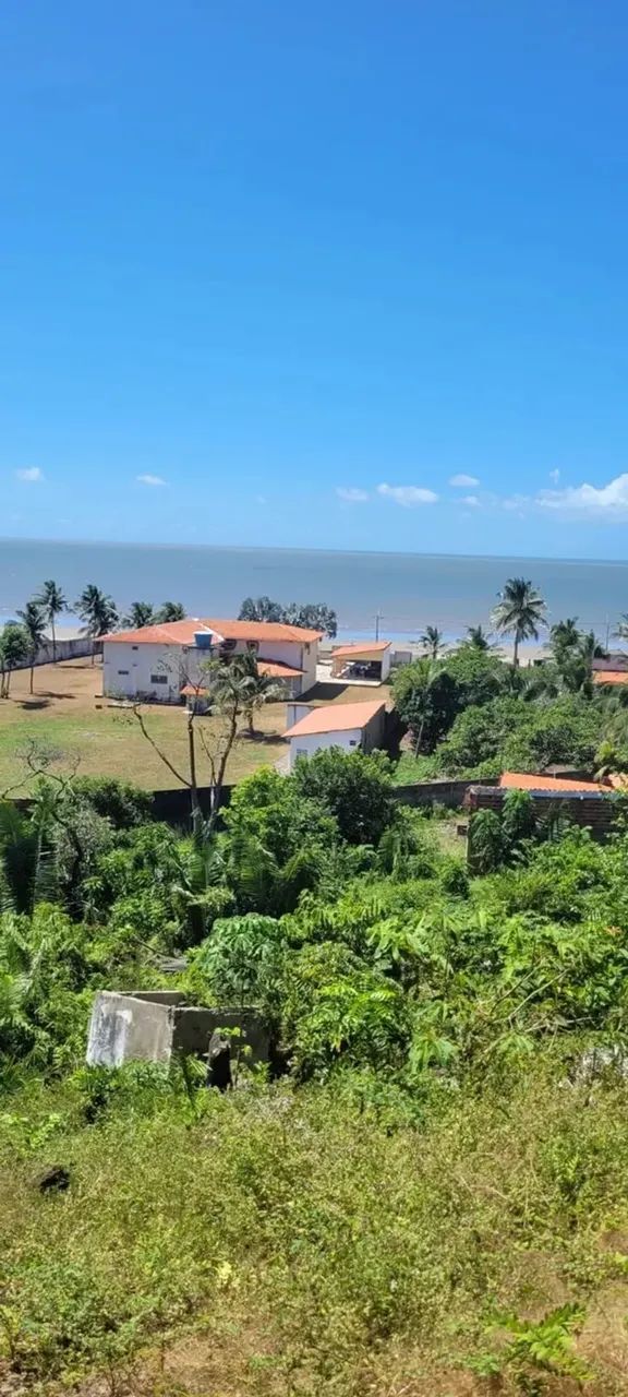 PRAIA DE PANAQUATIRA: Terreno à venda vista mar  Grande Ilha de São Luís.