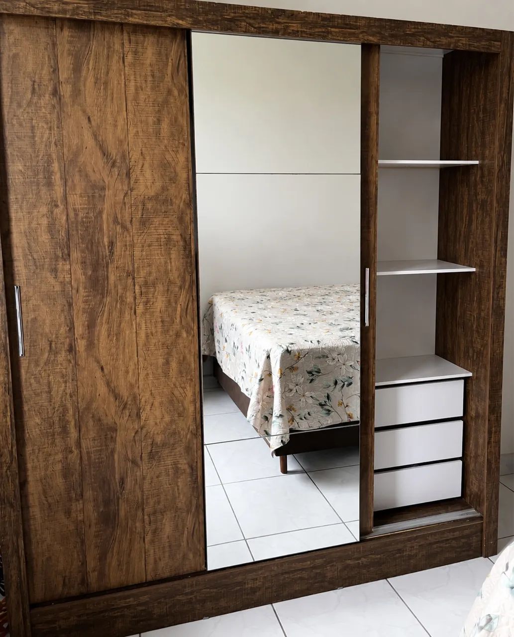 Guarda roupa