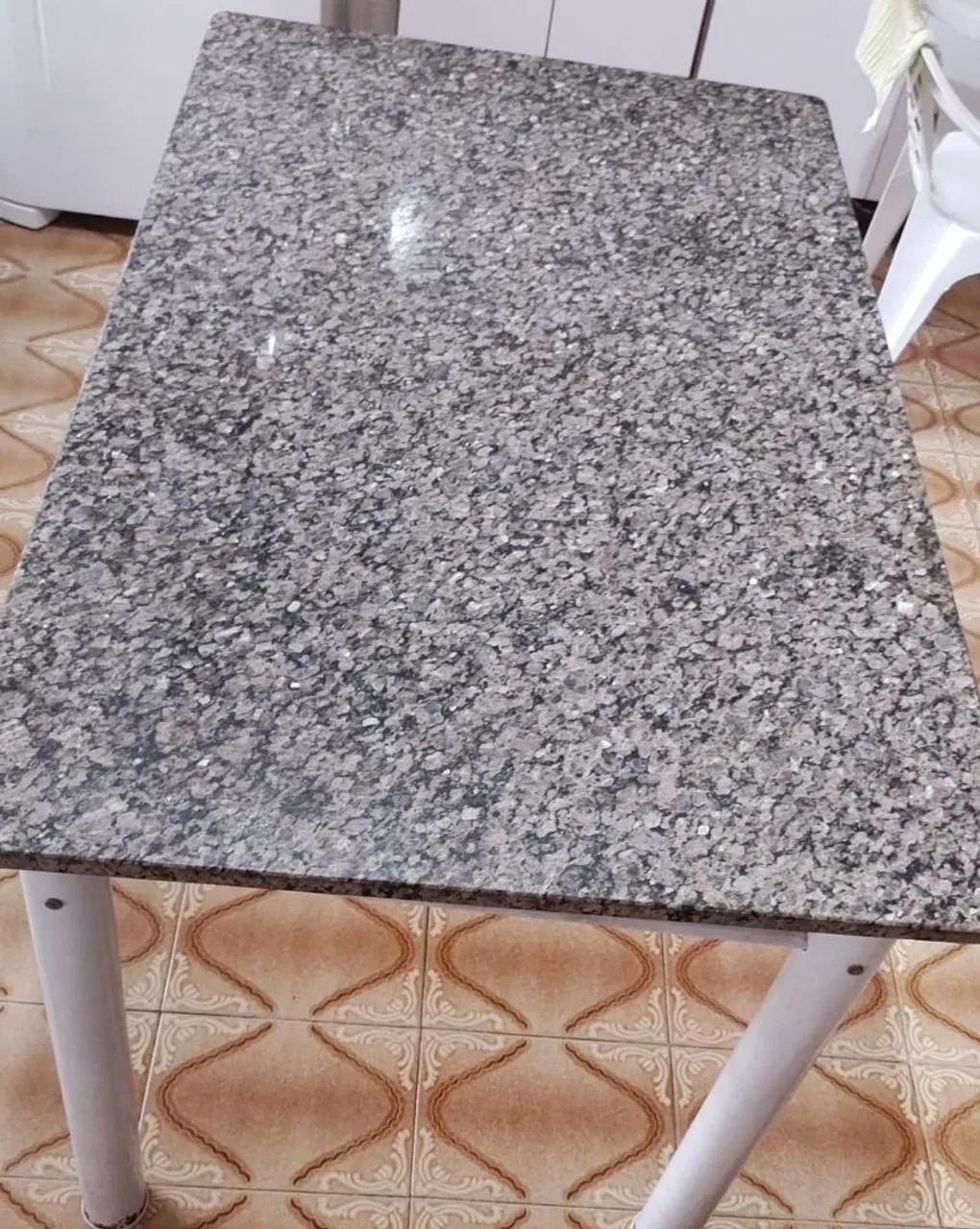 Mesa de jantar para 4 cadeiras 120x75