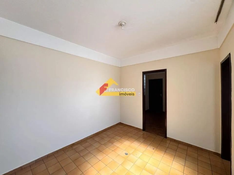 Apartamento para aluguel, 2 quartos, 1 vaga, Bom Pastor - Divinópolis/MG