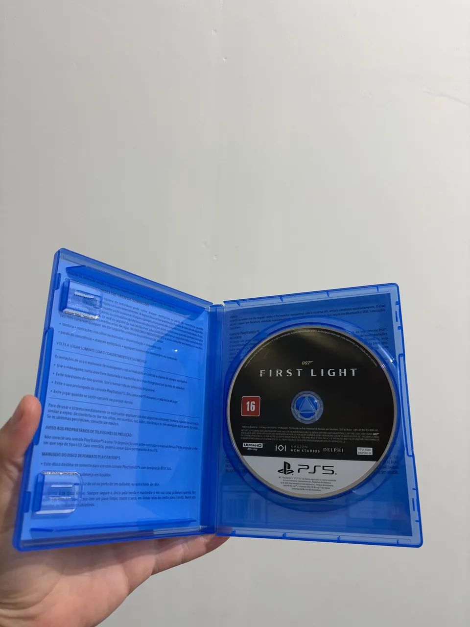 007 First Light Ps5 - Foto 3