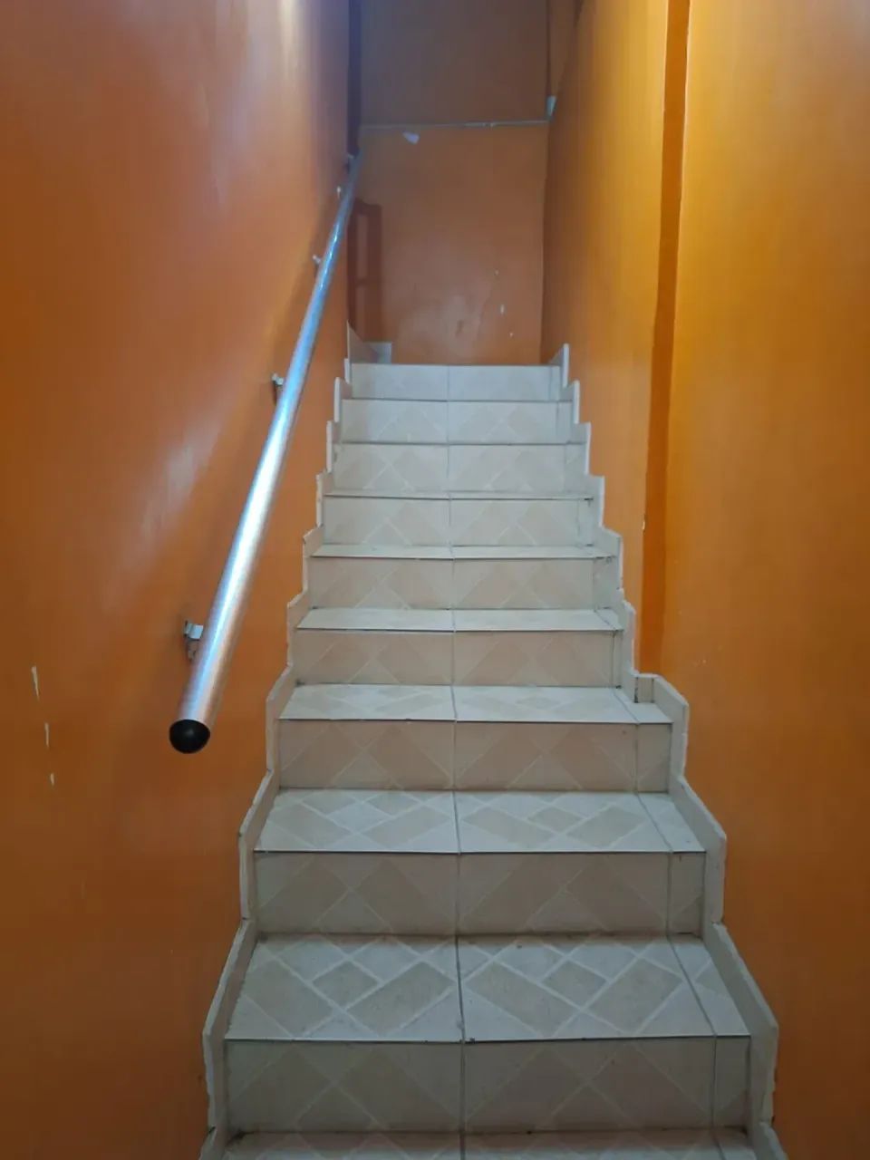 CASA COM 2 QUARTOS EM ANCHIETA - ACEITO ENTRADA - Foto 3