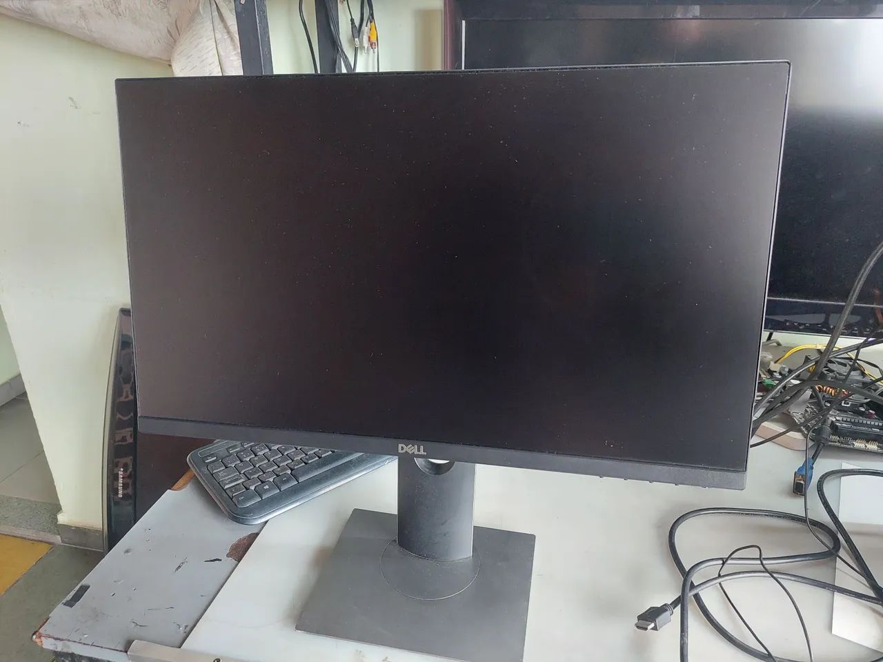 Monitor Del  22 polegadas com defeito - Foto 2