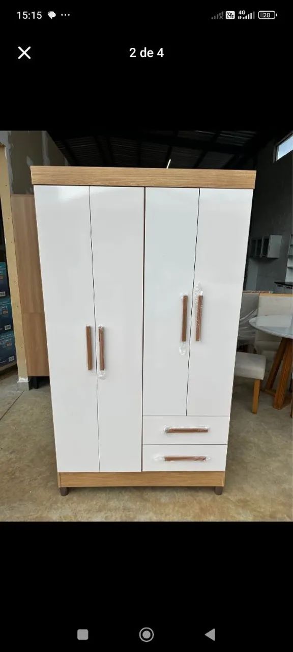 Guarda Roupa 4 Portas com Espelho Novo