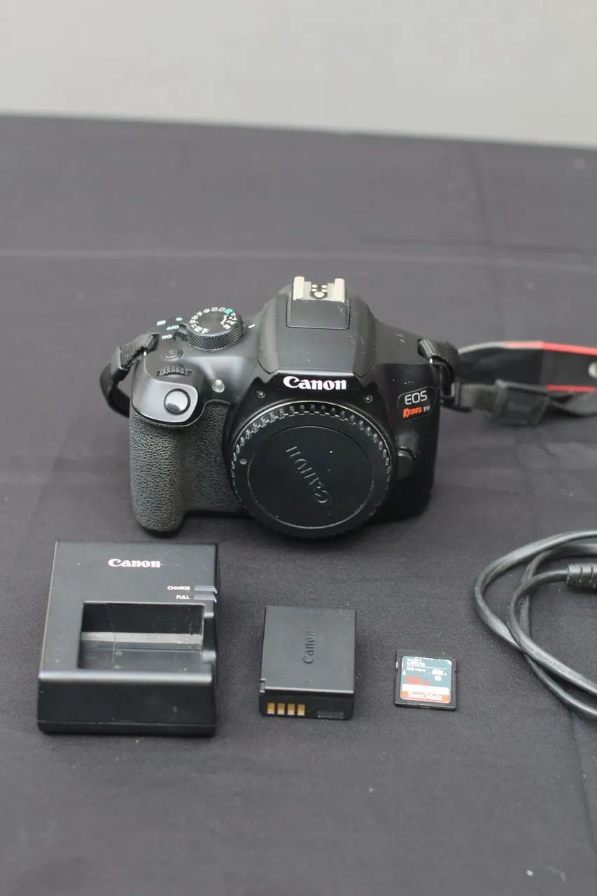 Canon T6