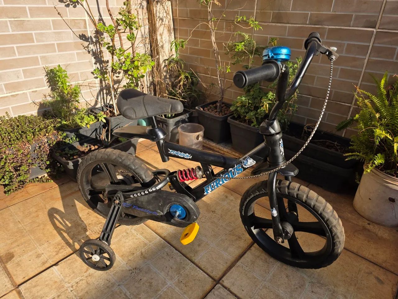 Rara bicicleta Bandeirante customizada aro 16 com mola!