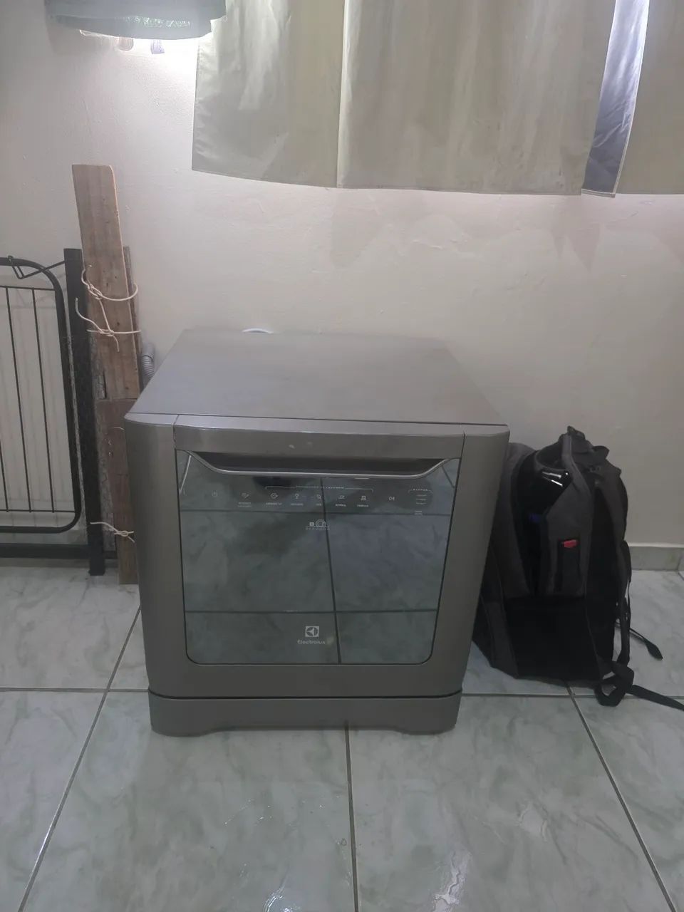 Lavar louça Electrolux 8 serviço 