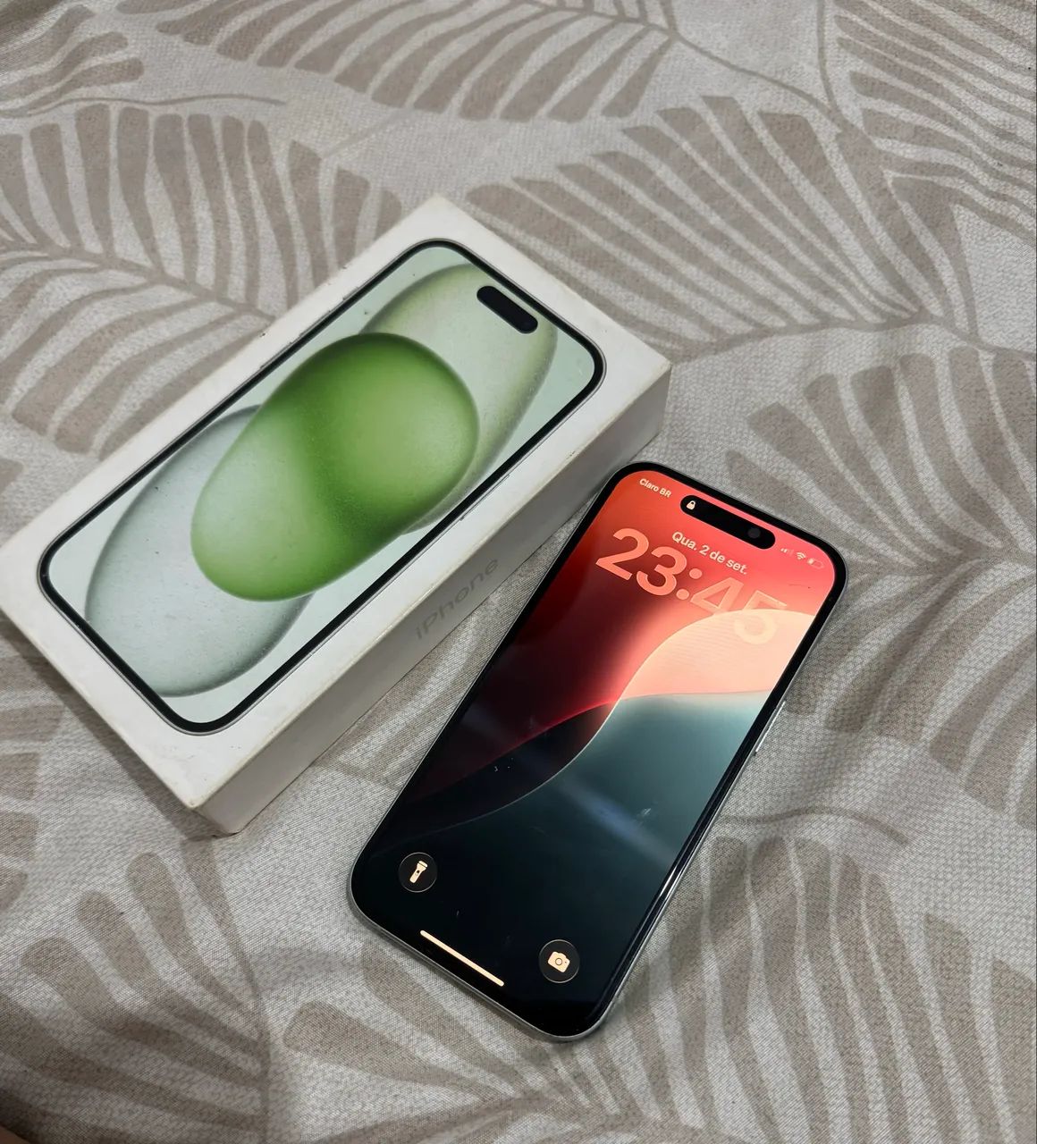 IPHONE 15 