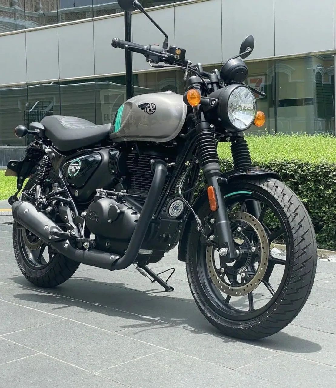 Royal Enfield Hunter 350 